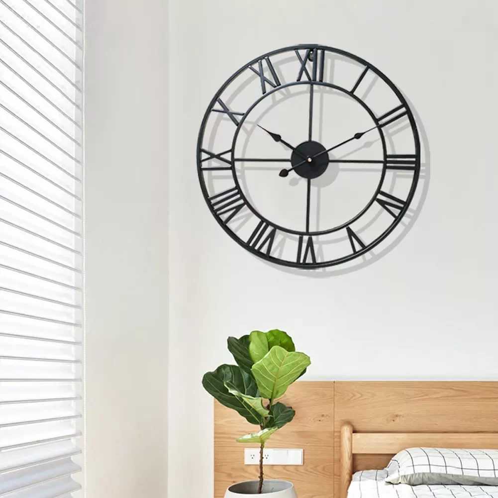Antique Wall Clock Features